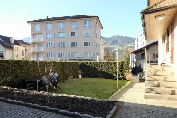 Zweifamilienhaus an sonniger Lage, mitten im Dorfkern mit viel Platz - 6048 Horw - Bild# 3