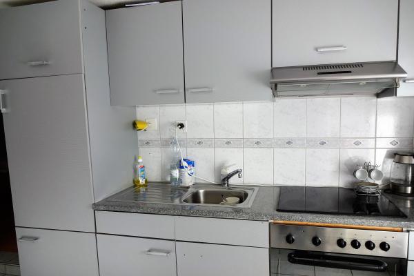 Zweifamilienhaus an sonniger Lage, mitten im Dorfkern mit viel Platz - 6048 Horw - Bild# 6