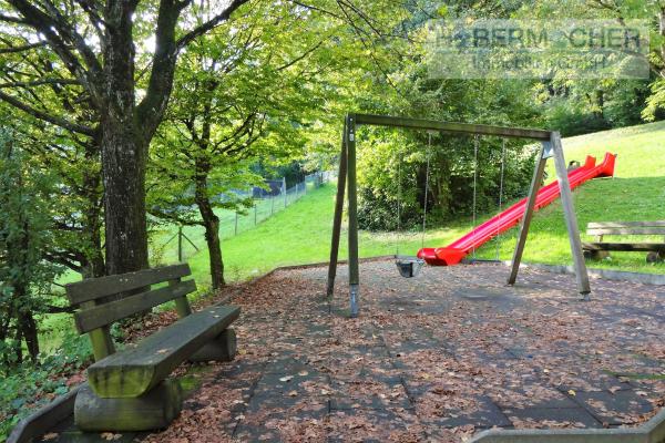 Zentrale, stadtnahe Wohnung direkt neben einem Wald im Grünen - Bild# 10