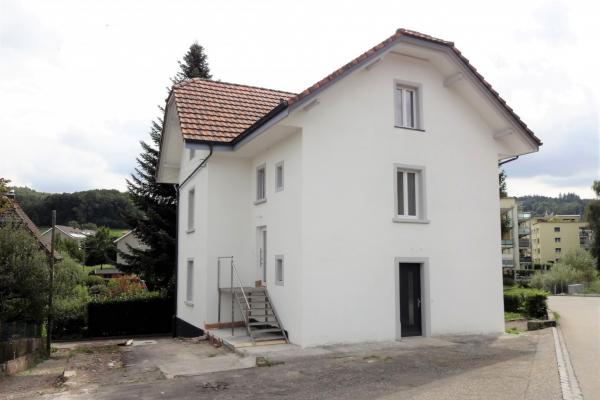 Neu renoviertes Mehrfamilienhaus, mit drei Wohnungen an guter Lage - Bild# 3