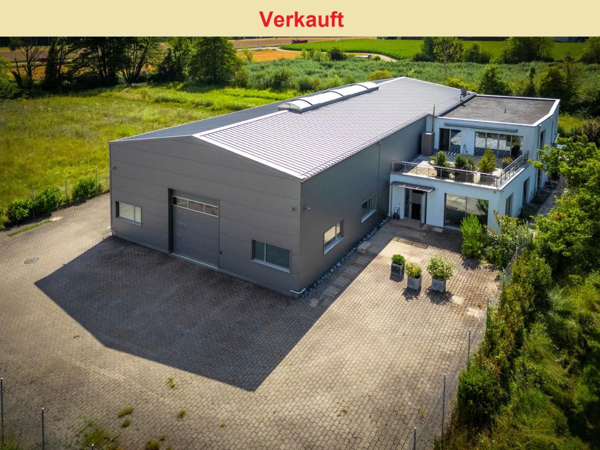 "Moderne Gewerbe / Industriehalle mit angrenzendem Bürogebäude in Bad Zurzach  / AG - Bild# 1