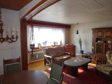 Charmantes Einfamilienhaus an guter, sonniger Lage mit Garten und traumhafter Weitsicht - Bild# 5