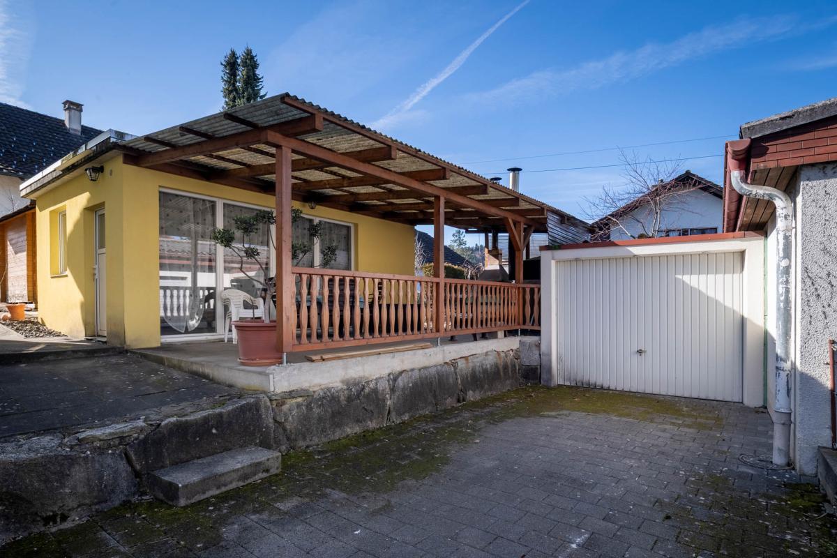 Einfamilienhaus an zentraler und guter Lage mit Wintergarten und Schwedenofen in Rickenbach / LU - Bild# 14